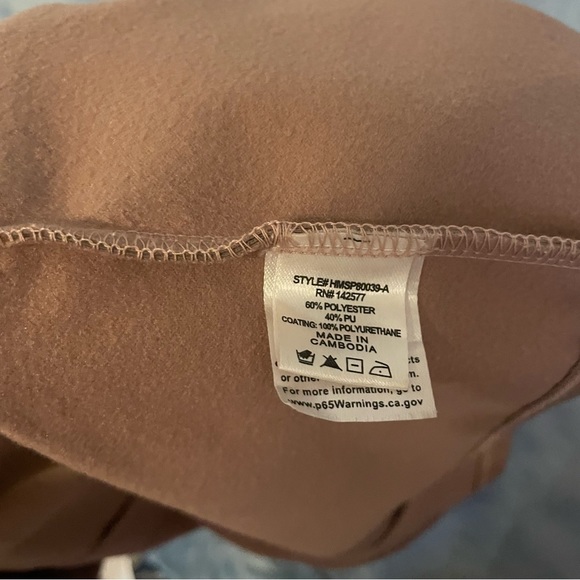 Haute Monde pleather skort - Picture 7 of 7